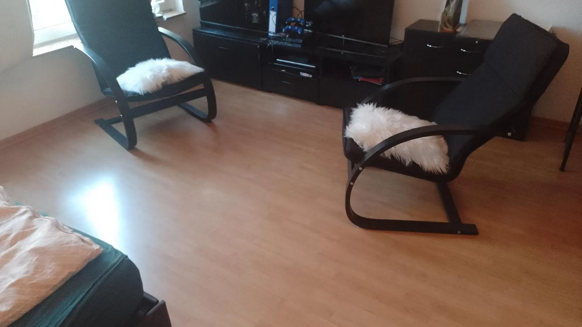 Rum i privatbostad Zimmer In Weisshausstrasse In Einer Wohnung Köln